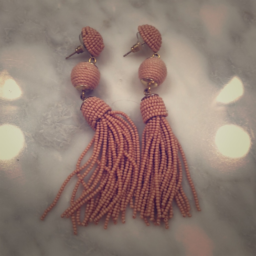 Fringe dangle earrings